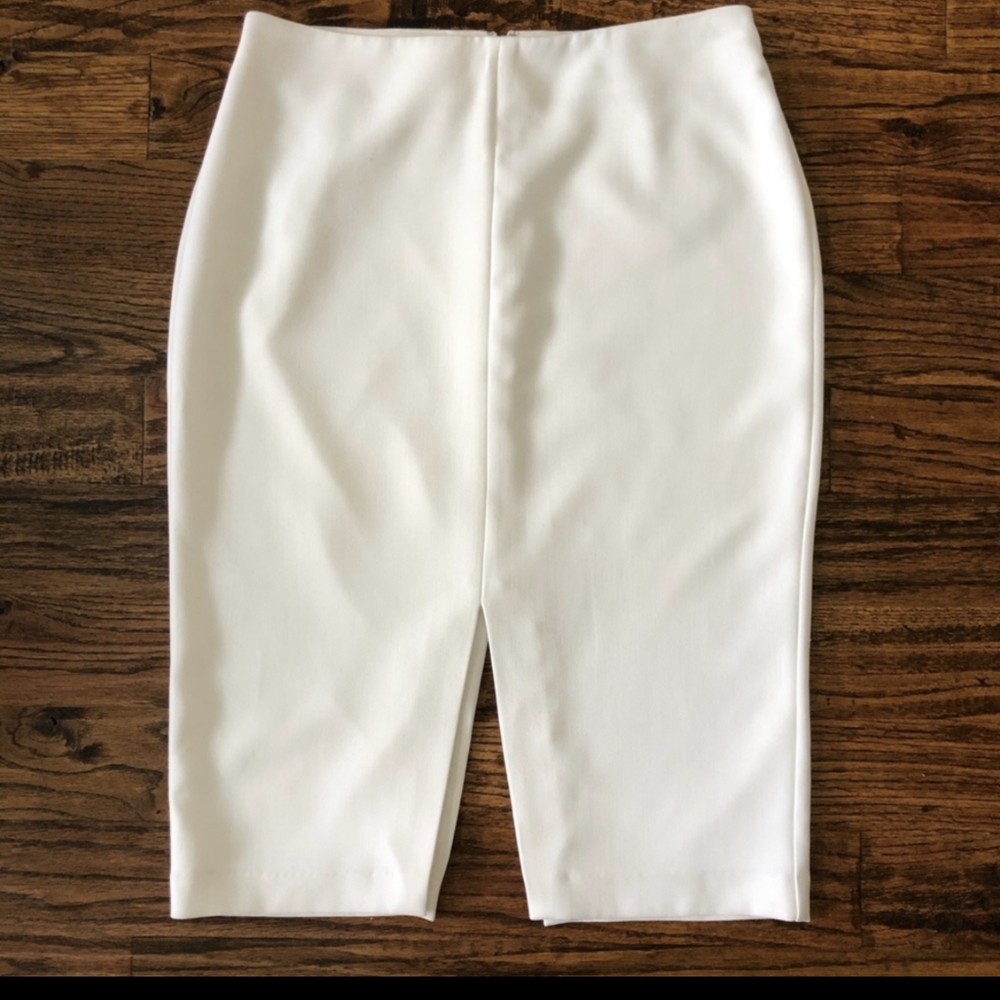 Banana Republic white pencil skirt.